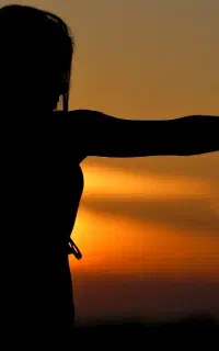 آموزش دفاع شخصی ویژه بانوان در هر سن و توانی