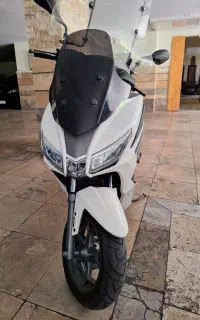 اپریلیا ۱۶۰
