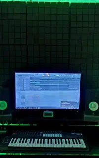 استودیو آهنگسازی Cube