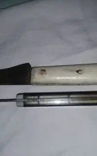 دو عدد چاقو قدیمی