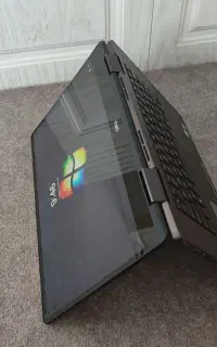 دل 7586 تبلتی صفحه 4k لمسی i7 نسل ۸ با گرافیک مجزا