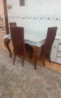 میز ناهارخوری