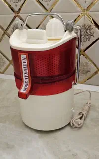 آبمیوه گیری ناسیونال آکبند