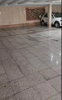 نظافت راه‌پله پارکینگ