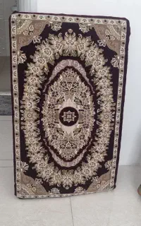 پشتی سالم و تمیز
