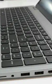 فروش،تعمیرات و خدمات انواع لپ تاپ و کامپیوتر