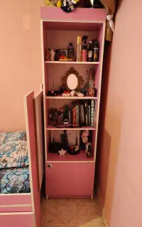 کمد و کتابخانه