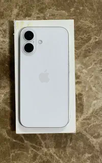 ایفون 16 نرمال