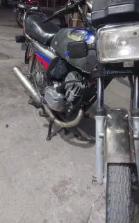 کاوازاکی ۱۲۵