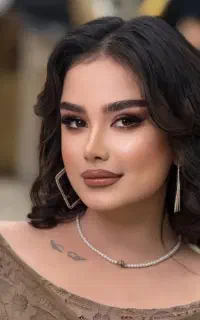میکاپ شنیون تخصصی فق1500با مژه ریسه ای رایگان