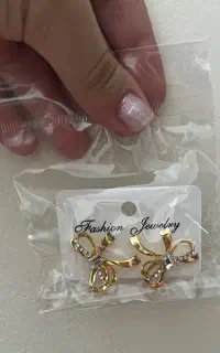 همه چیز زیر ۳۰۰ هزار تومن