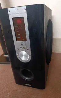 اسپیکر سینما خانواده سونیا