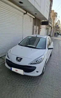 ۲۰۷ تیوتری سفید