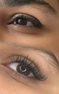 مدل اکستنشن مژه با هزینه مواد