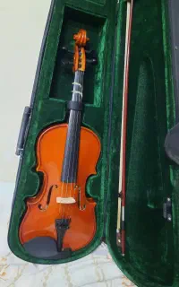 ویولون آماتی در حد نو