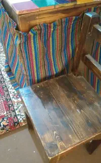 میز وصندلی چوبی