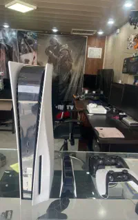 Ps5 با دو دسته وپایه شارژ اصلی