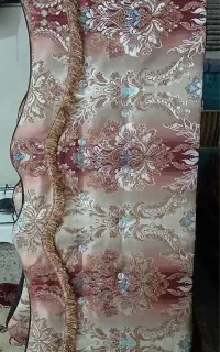 تخت خواب دونفره و پشتی