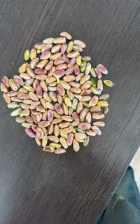 مغز پسته