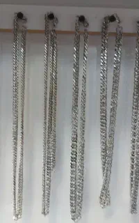 گردنبند رنگ ثابت/قیمت از ۳۵۰ تا ۴۹۸