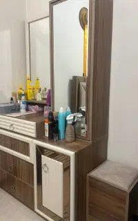 میز آرایش کشو دار