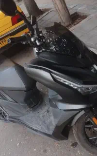 لاکی ایوو۱۸۵