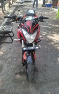 موتور سیکلت ان اس NS 200