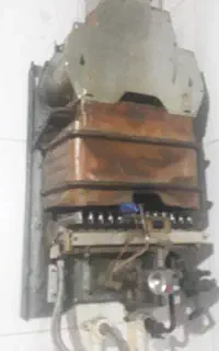 تعمیرسرویس تعمیرکار انواع پکیج و آبگرمکن(ضمانتی)
