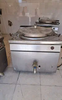 دیگ شیردار