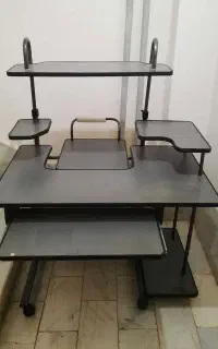 میز کامپیوتر و تحریر