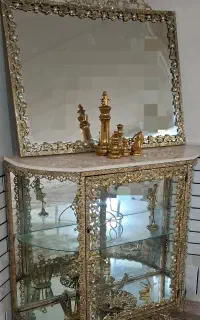 آیینه وکنسول