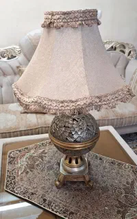 ساعت و آباژور