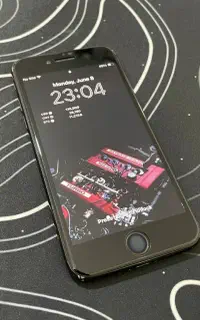 آیفون SE 2020
