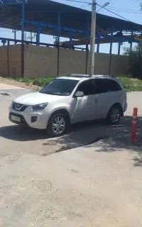 اجاره خودرو ام وی ام ایکس ۳۳