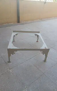 چهارپایه زیر یخچال