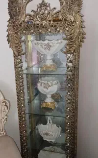 ویترین و ساعت