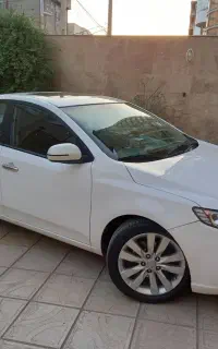 کیا سراتو ۲۰۰۰ وارداتی ۲۰۱۱
