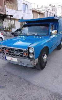 نیسان ۸۴ عروسک