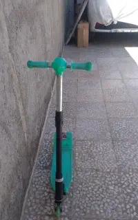 اسکوتر کاملا سالم