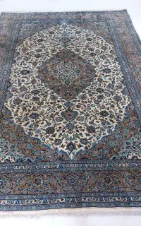 فرش دستباف کاشان ۹ متری