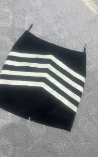 چند عدد لباس نو و در حد نو