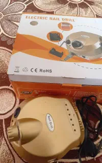 دسگاه کاشت ناخن