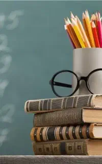 مربی و پرسش سوالات کنکوری انسانی