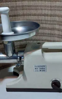 چرخ گوشت نیمه صنعتی سامسون اصل ژاپن