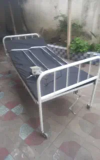 تخت بیمارستانی دوشکن