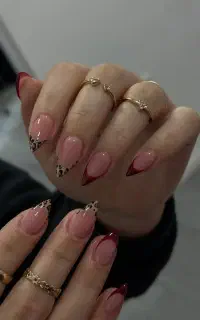 کاشت ناخن