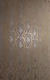طرح کاغذ دیواری با غلطک طرح دار و نقاشی ساختمان