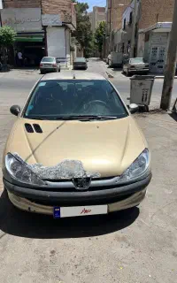 پژو ۲۰۶ مدل ۸۲