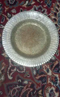 ظرف مسی کهنه