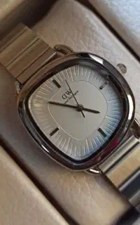 ساعت مچی زنانه DW مدل دفرم پرداخت درب منزل